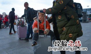 春运时拥挤的情景句子 描写春运的经典句子