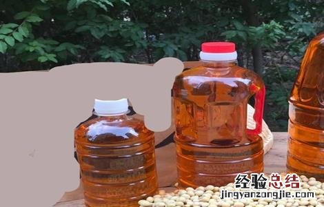 大豆油与花生油哪个更好 大豆油和花生油哪个更好