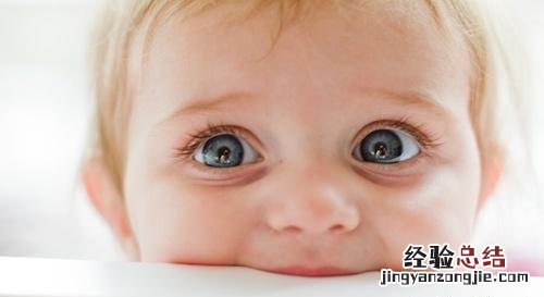 眼角膜出血 眼角膜出血需要几天恢复