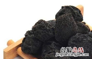 干乌梅泡水喝的功效与禁忌 乌梅泡水的功效与作用及禁忌