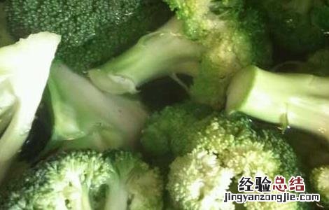 吃水煮西兰花能减肥吗