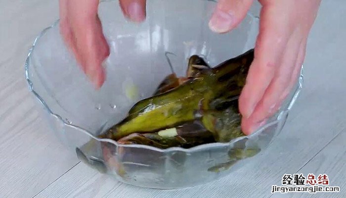 清蒸黄骨鱼的做法 清蒸黄骨鱼怎么做