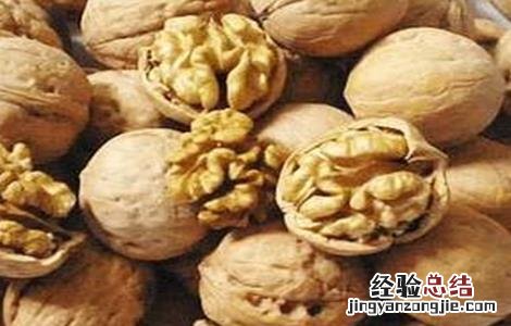 核桃的功效与作用禁忌 枣夹核桃的功效与作用禁忌