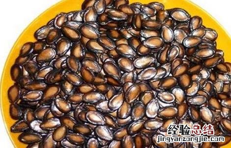西瓜子的功效与作用及禁忌 西瓜子的功效与作用及禁忌和副作用
