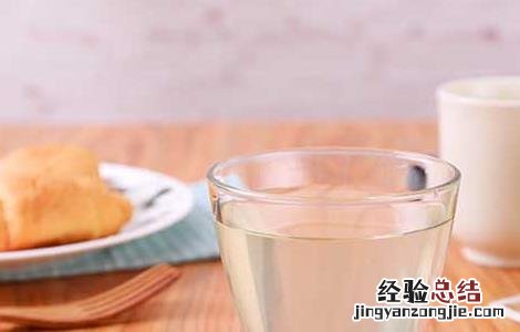 喝椰子水有什么好处 新冠喝椰子水有什么好处