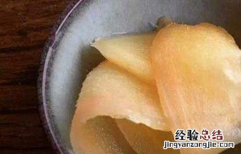 醋泡姜的功效与作用及食用方法 醋泡姜的功效与作用及吃法