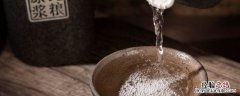 280多年白酒是什么颜色 20年的白酒什么颜色