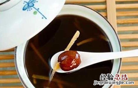 甘草生姜红糖水的功效与作用及禁忌 生姜红糖水的功效与作用及禁忌