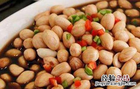 醋泡花生的功效与作用及做法 醋泡花生的功效与吃法