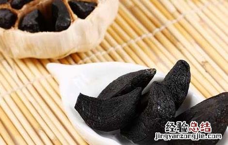 黑蒜的功效与作用及做法及禁忌 黑蒜的功效与作用及做法