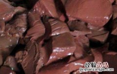 猪血的功效与作用禁忌什么人不能吃猪血 猪血的功效与作用