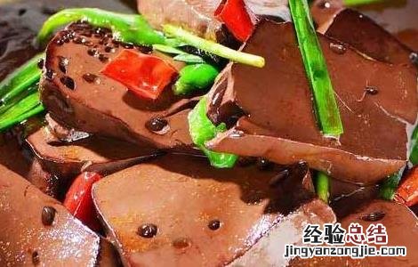 吃猪血有什么好处 吃猪血有什么好处和坏处