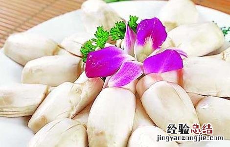鸡腿菇的营养价值 鸡腿菇的营养价值桑堪和枇杷可以一起吗