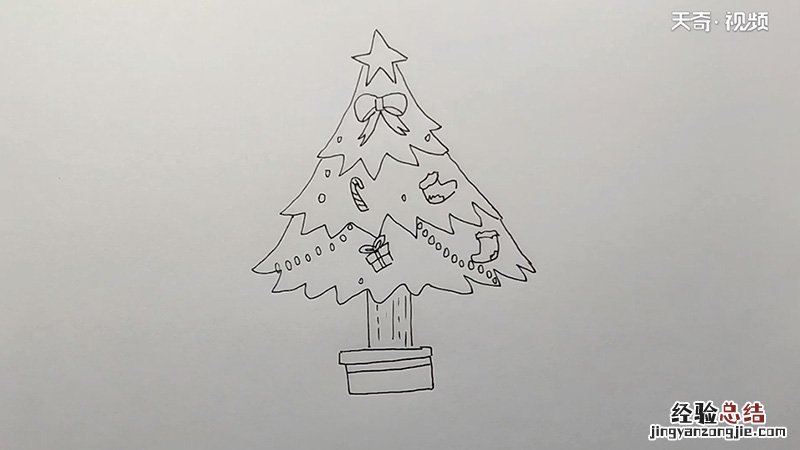 圣诞树简笔画 卡通圣诞树简笔画