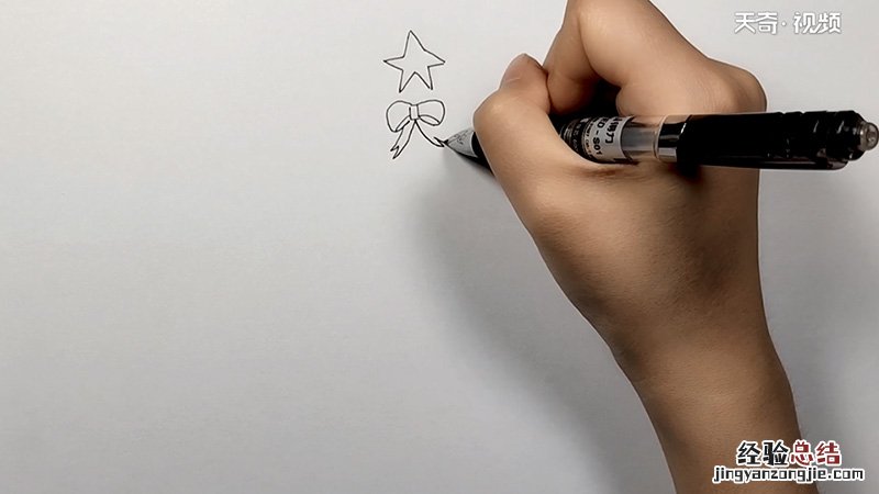 圣诞树简笔画 卡通圣诞树简笔画