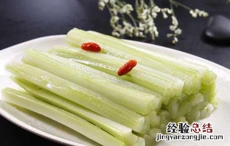 西芹的功效与作用禁忌 西芹的功效与作用