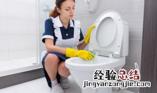 如何取出马桶里的硬物 如何取出马桶里的硬物?