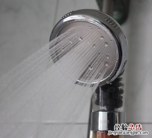 水下暗藏杀手什么意思 隐藏水中的“杀手”