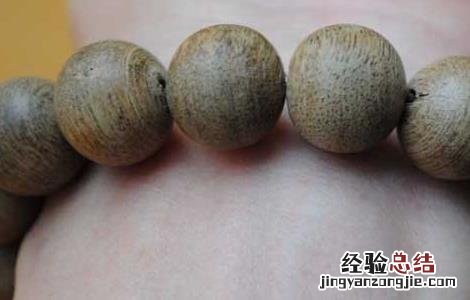 沉香手串怎么盘才好 沉香手串怎么盘好看