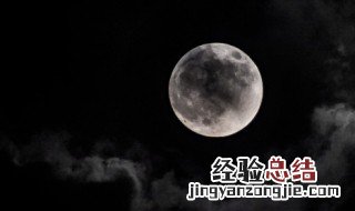 对月亮的描写句子 对月亮的描写句子精选