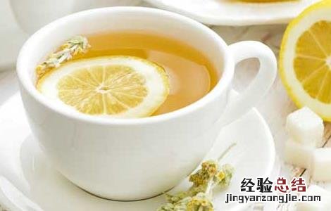 柠檬片泡水的副作用 柠檬片泡水喝的功效与副作用