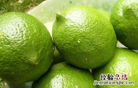 柠檬的功效与作用 柠檬的功效与作用泡水喝的功效