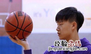 篮球投篮手势教程 篮球投篮姿势的要领教程