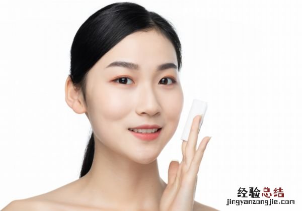 粉刺和痘痘的区别 粉刺和痘痘有什么不同