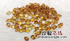黄水晶的功效与作用 紫水晶的功效与作用寓意
