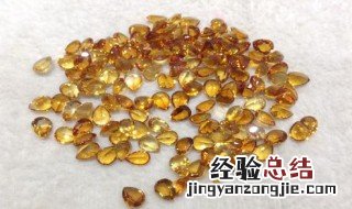 黄水晶的功效与作用 紫水晶的功效与作用寓意