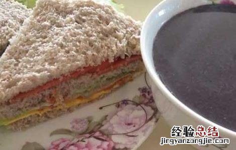 女人喝黑豆浆有什么好处 喝黑豆浆有什么好处