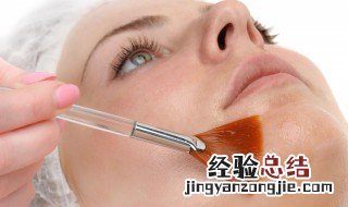 面膜躺着敷还是坐着敷 面膜躺着敷还是坐着敷比较好