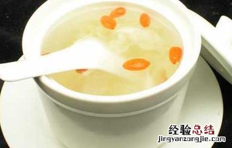 冰糖雪梨的功效与作用 冰糖雪梨的功效与作用会不会太凉了