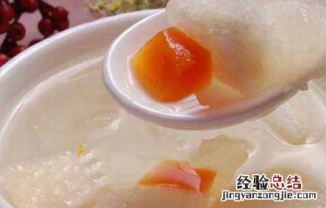 冰糖雪梨的功效与作用 冰糖雪梨的功效与作用会不会太凉了