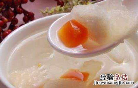 冰糖雪梨的功效与作用 冰糖雪梨的功效与作用会不会太凉了