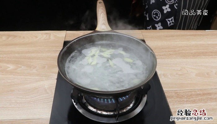 鸭血粉丝汤的做法 鸭血粉丝汤的做法视频