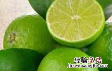 青柠檬和黄柠檬的区别 青柠檬和黄柠檬哪个泡水好