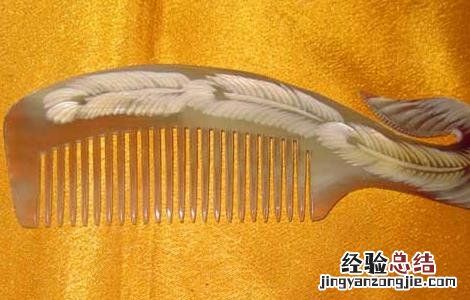 牛角梳真假如何辨认 牛角梳真假鉴别