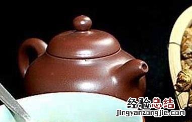 铁皮石斛泡水喝的功效与作用 石斛泡水喝的功效与作用
