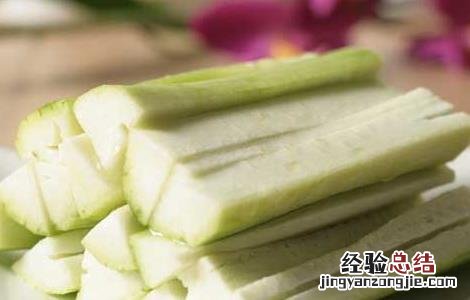 丝瓜水的功效与作用 丝瓜水的功效与作用敷脸