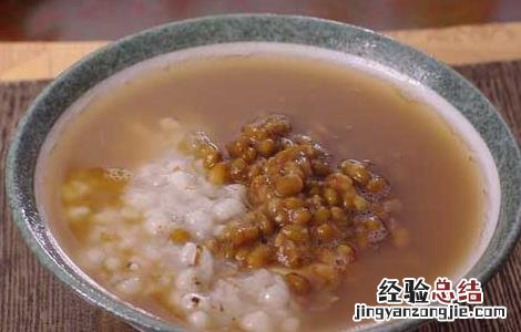 绿豆汤为什么是红色的 绿豆汤为什么是红色的能喝吗