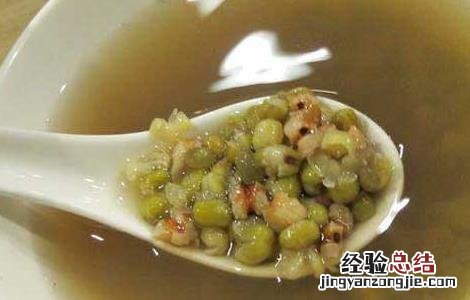 绿豆汤为什么是红色的 绿豆汤为什么是红色的能喝吗