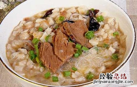羊肉泡馍是哪里的特色菜 羊肉泡馍是哪个地方的菜