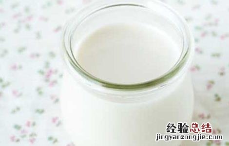 喝羊奶的最佳时间 喝羊奶的最佳时间 什么时候喝最好