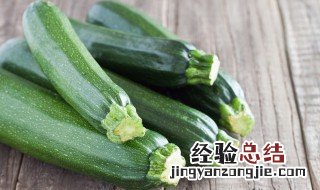 鸡蛋虾仁西葫芦的做法