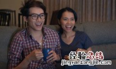 投影仪幕布什么材质的比较好 投影仪幕布什么材质好