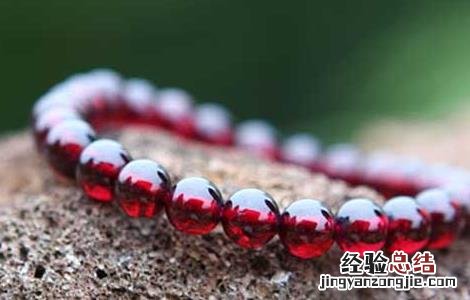 红石榴石的功效与作用图片 红石榴石的功效与作用