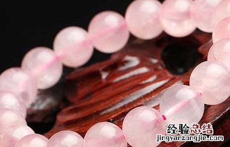 粉水晶手链戴哪只手 粉水晶手链佩戴