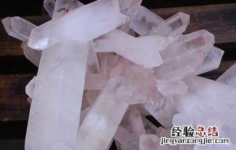 水晶的功效与作用寓意 水晶的功效与作用