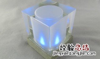 康铭太阳能充电台灯怎么充电 怎么保养台灯